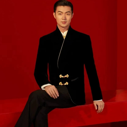 Новая тема фильма -студия китайская ретро древнее работник инсульт мужская фотография фотосъемка Совет