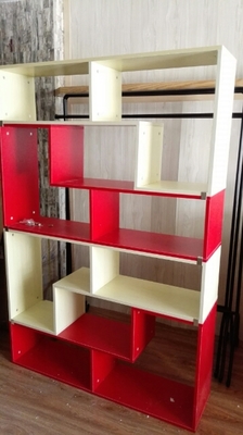 Tủ trưng bày Tủ trưng bày Tủ kệ Cửa hàng có thể thu vào