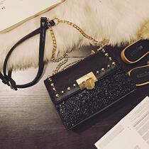 (Send small gifts) one-shoulder cross-body small square bag women sequin chain bag 18 new Korean small satchel box bag