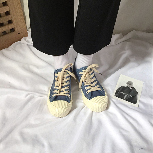Trái tim ban đầu Mới trên đường phố nóng bỏng dầu đầu retro Giày bầu trời màu xanh da trời shop giày sneaker