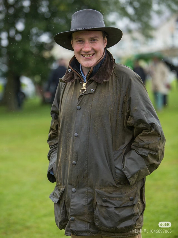 Clearance Sale Barbour Beaufort Men's Beaufort Oil Wax Jacket Trench Coat