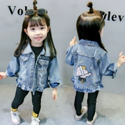 Áo khoác denim nữ 2018 xuân hè mới cộng với nhung dày nữ bé ngoại quốc phiên bản Hàn Quốc của áo thêu thủy triều