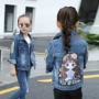 Áo khoác denim nữ 2018 xuân mới trẻ em áo khoác ngọc trai ngắn trong quần jean trẻ em lớn - Áo khoác quan ao tre em