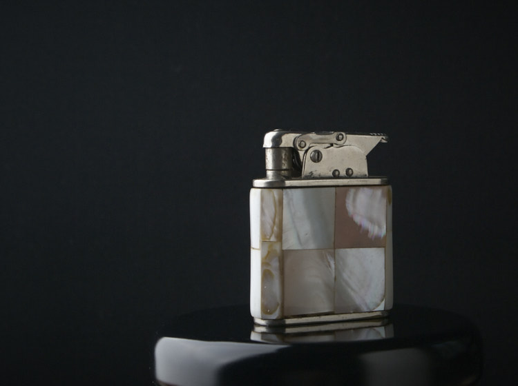 Original box 1930s German BeBe 365 mother bay veneered with kerosene lighter antique lighter collection