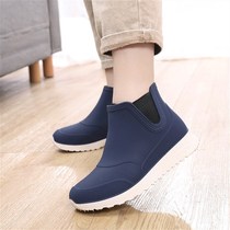 New rain shoes men short tube rubber shoes men fashion plus velvet warm waterproof shoes rain boots low work overshoes Outdoor