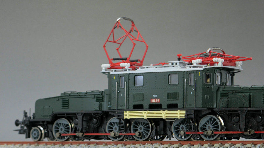 欧洲铁路巨兽~大鳄鱼电力机车