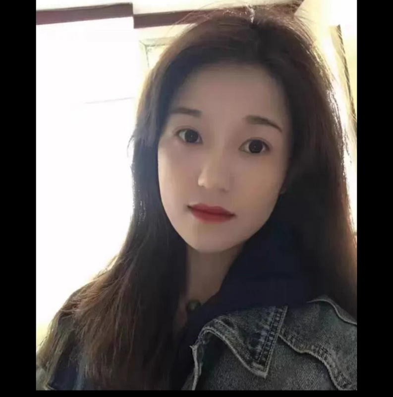 High-End Women's Hooded Jacket