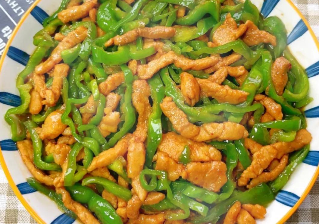图片[1]-青椒‬炒‬肉丝的家常做法-锦囊菜谱