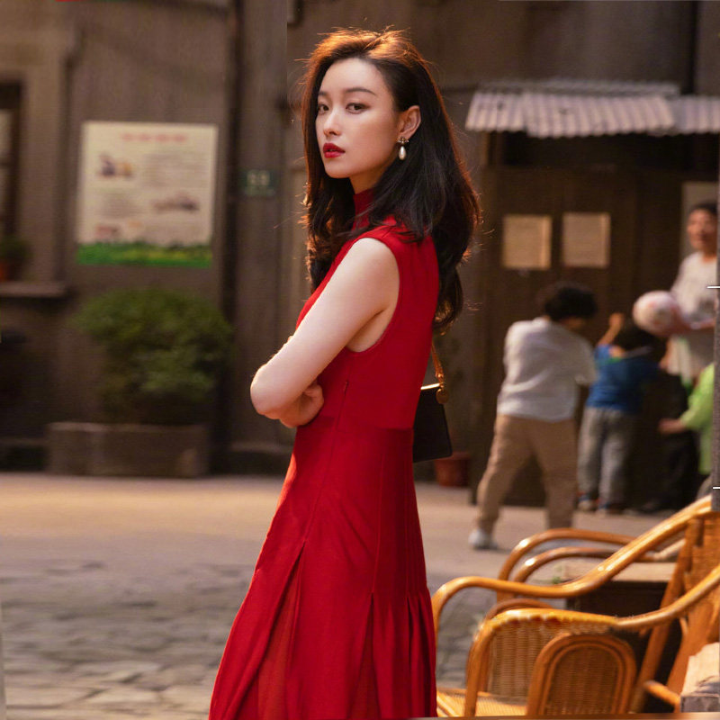 Sandro Duffy Ni Ni stars in the same stream Golden years to collect waist-style retro summer foreign dress Long dress