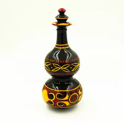 Sichuan Liangshan ethnic minority characteristic crafts Zhaojue Yi lacquerware medium gourd jug tableware