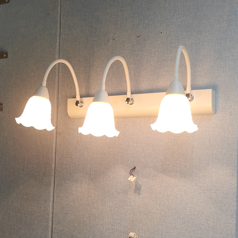 Perforated mirror FRONT LIGHT LED MAKEUP ROOM BATHROOM MIRROR CABINET LIGHT BRIEFING Makeup Bench Nordic Bathroom Hose Wall Lamp