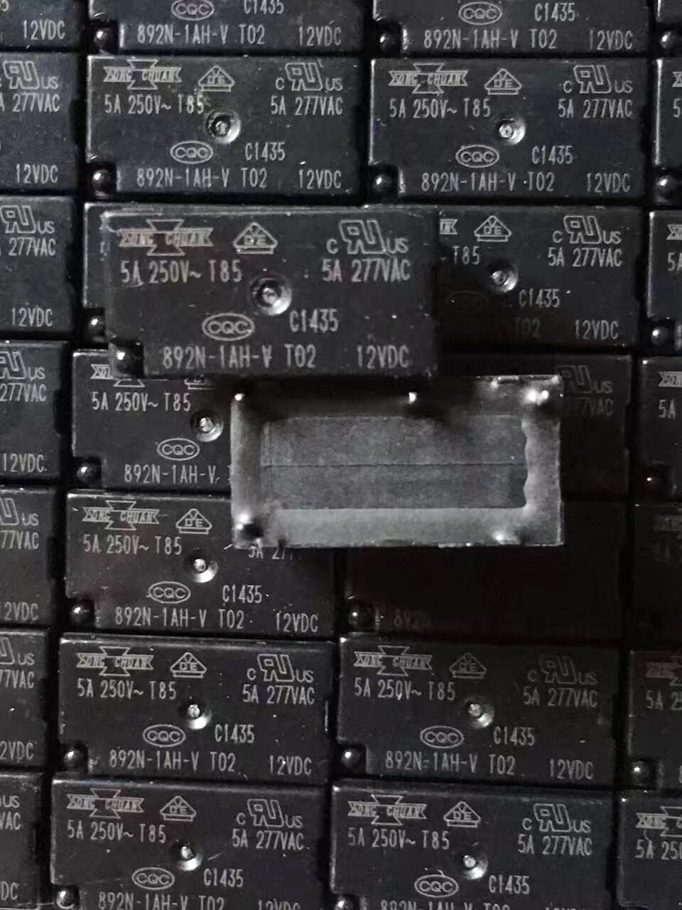 892N-1AH-V 12v G5Q JQ1ap 33F