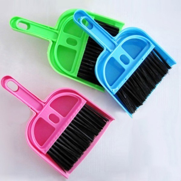 Creative home desktop broom dust removal small broom combination set computer keyboard dead corner cleaning with shovel brush
