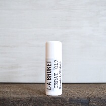 Sweden L:A BRUKET organic almond coconut natural lip balm white fat pregnant pregnant Baby Baby Baby JJ Lin