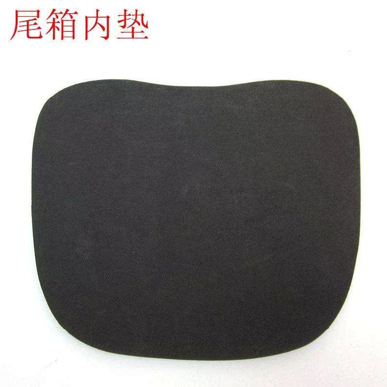 Ắc quy xe điện cốp xe máy Thân xe máy màu vàng tùy chọn kích thước trung bình. Châu Á - Xe gắn máy phía sau hộp thùng để đồ xe máy