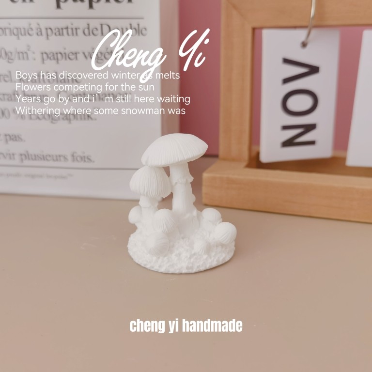 Painted fragrant lavender Plaster Doll Scene Pendulum small mushroom bushes white embryy painted-Taobao