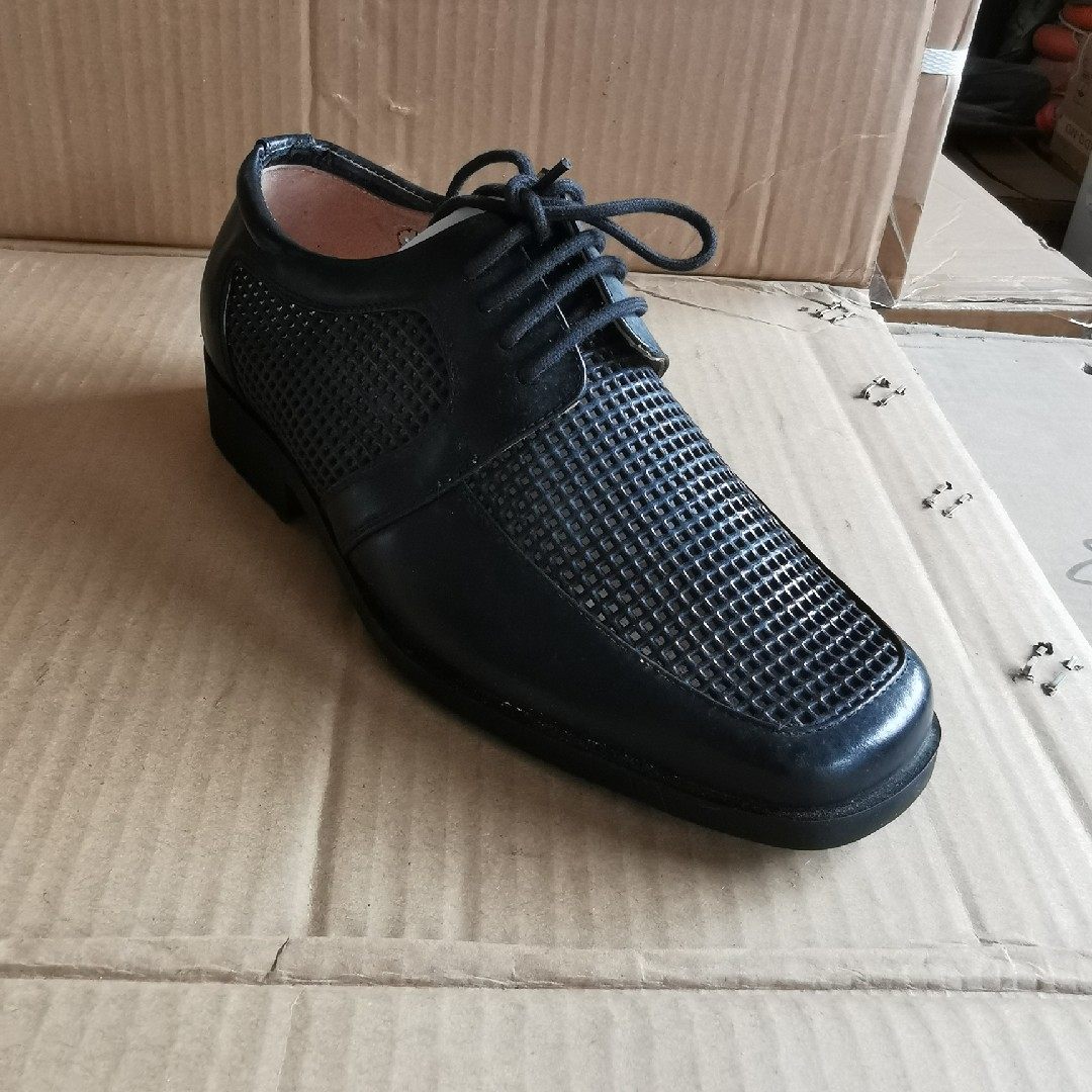 Inventory handling old 01 sandals square tie with laced soles in summer breathable mesh male leather shoes