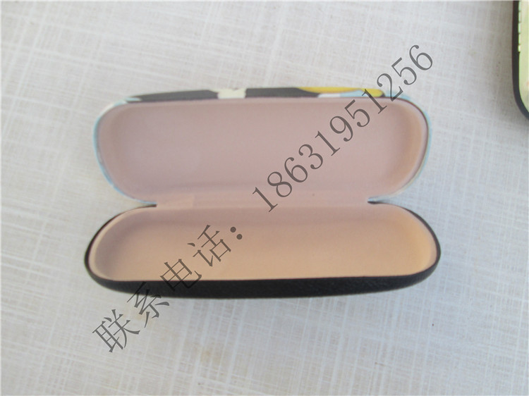 Etui à lunettes - Ref 1245151 Image 9