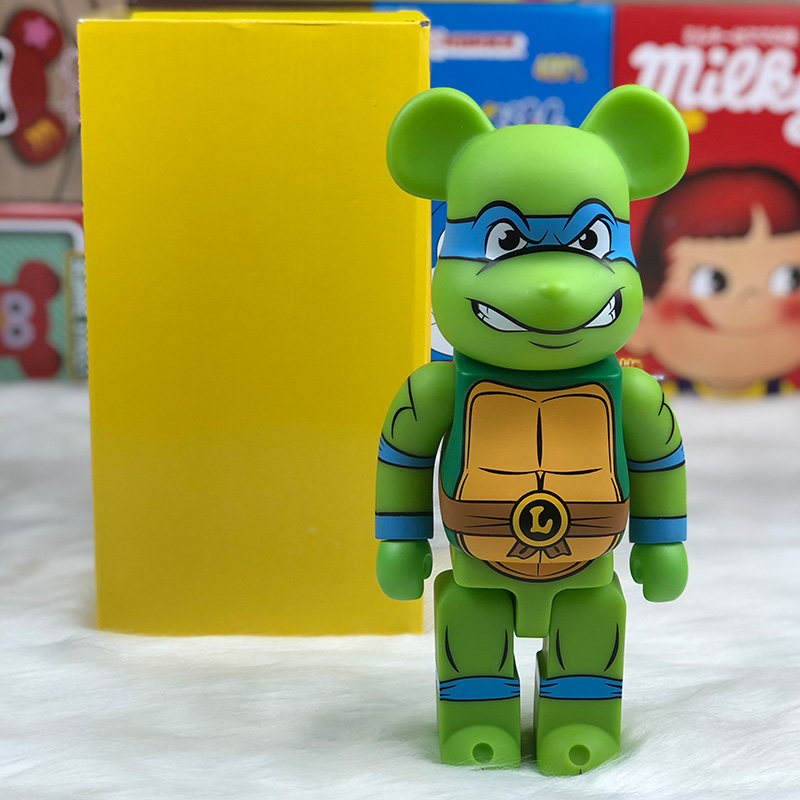 bearbrick Violent Bear Building Blocks Bear Ninja Turtles Trend Paparazzi Doll Model Model Pendulum pure 400%