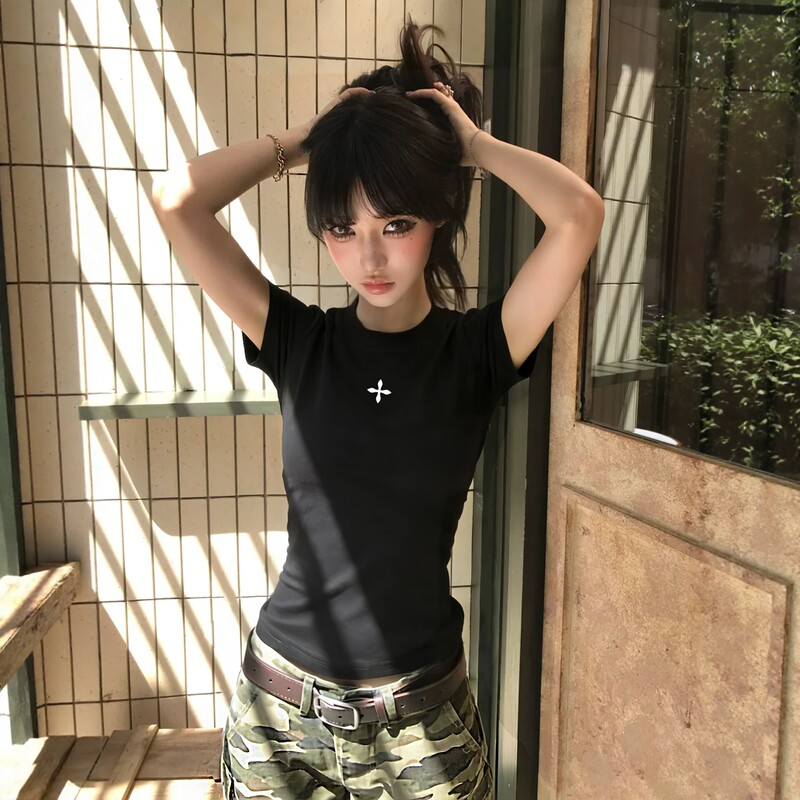 Nxy American Style Spicy Girl Cross Short-Sleeve T-Shirt for Women, Summer 2026 New Slim-Fit Round Neck Black Short Base Top