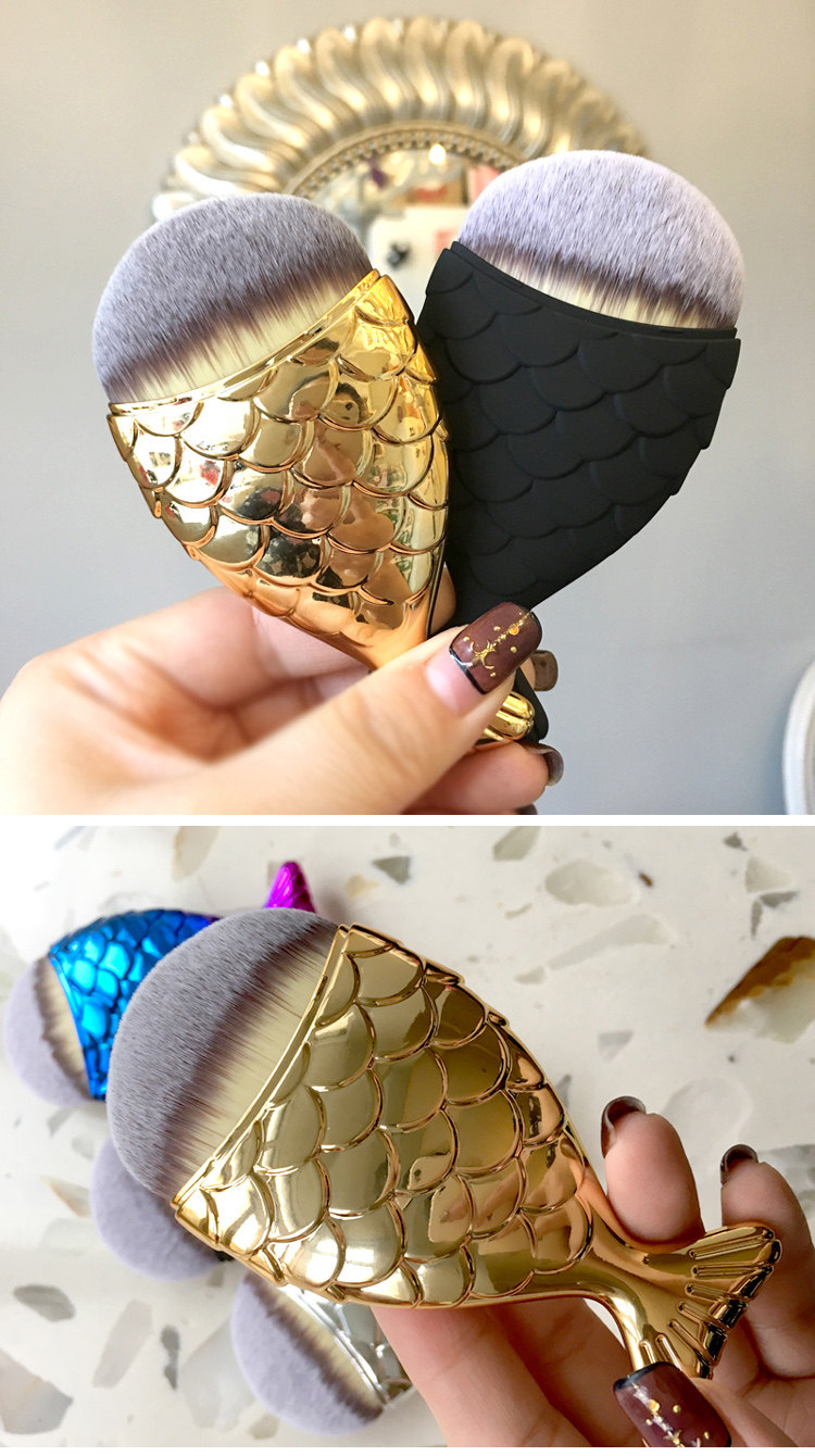 Ins Snapper Gurning Makeup Brush D.Jpg