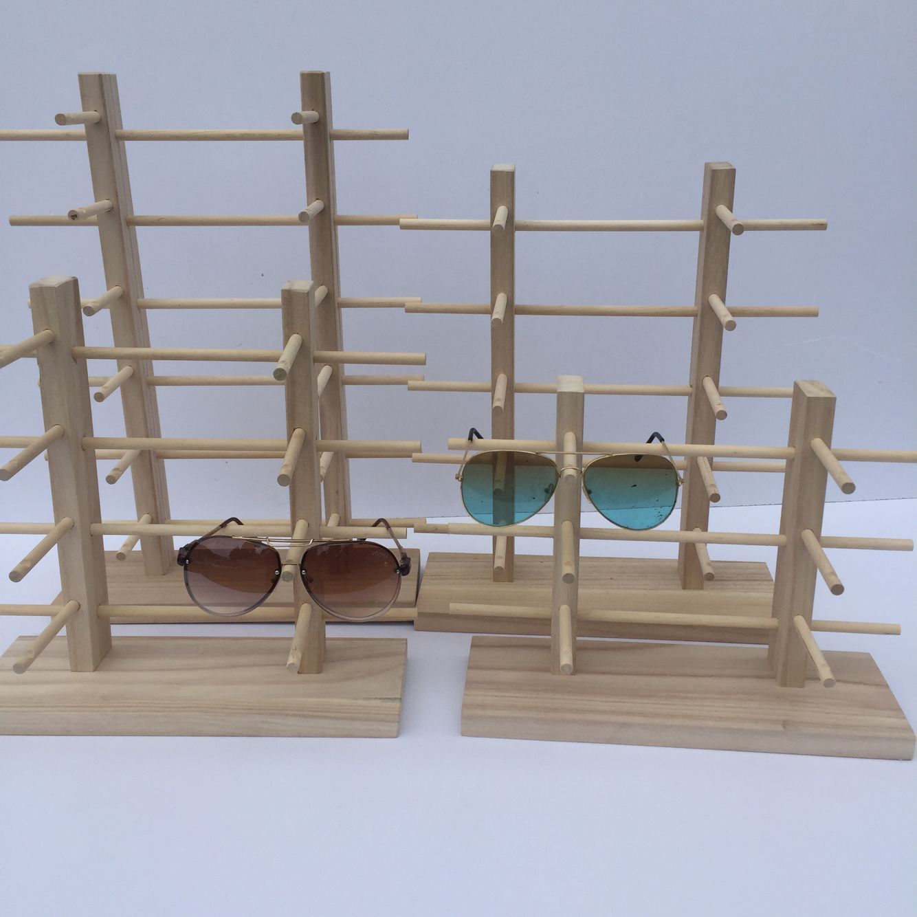High-end glasses display stand Pure solid wood optical glasses display stand Sunglasses display props Sunglasses display stand