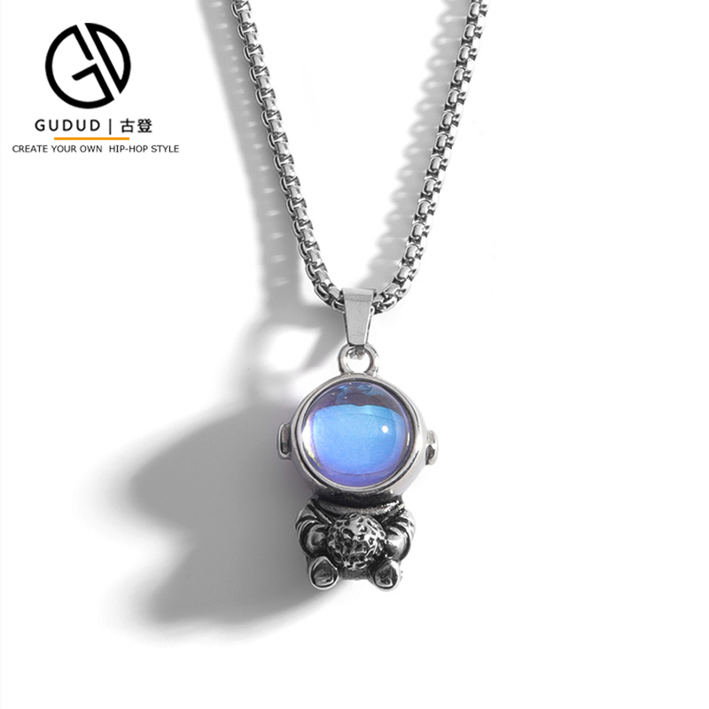 Official Genuine Astronaut Necklace for Men, Trendy and Simple, Versatile Moonstone Pendant Sweater Chain