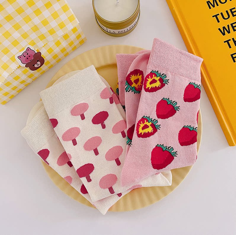 Day Series Cute Strawberry Socks Female Midbarrel Socks Ins Chains South Korea Spring Summer Network Red Sweet Girl Cartoon Long Barrel Socks