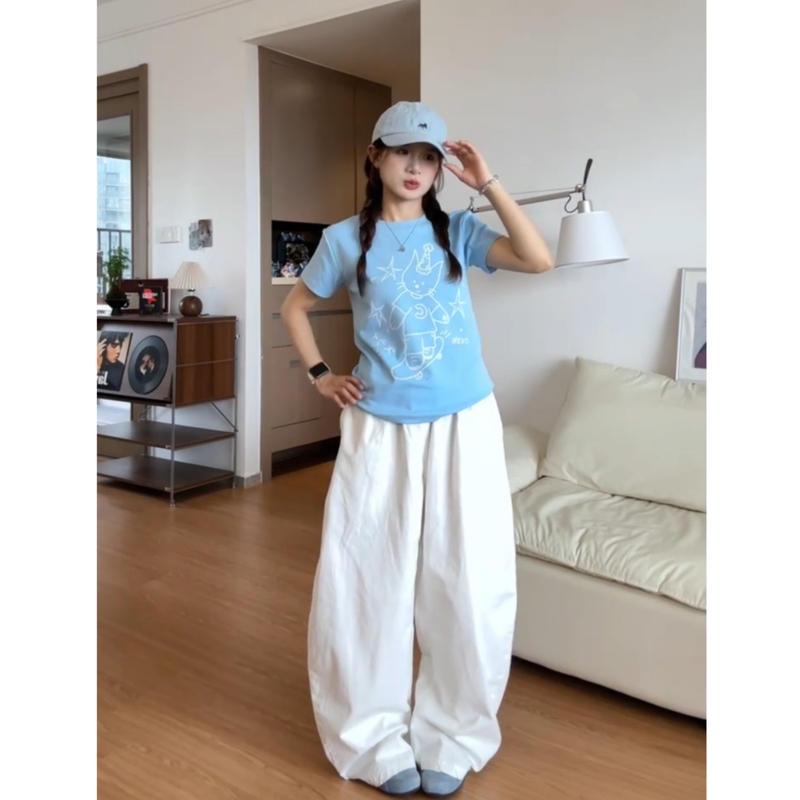 Fresh and Casual Sportswear Suit for Women, Summer Salt-Style Student Loose-Fitting Slimming Short-Sleeve Wide-Leg Pants Two-Piece Set Fresh and Casual Sportswear Suit for Women, Summer Salt-Style Student Loose-Fitting Slimming Short-Sleeve Wide-Leg Pants Two-Piece Set