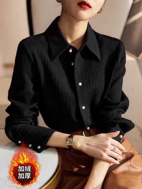 French style shirt with velvet and thickening bottoming top