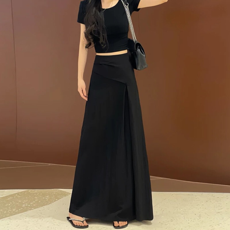 Black Niche Design Slit A-Line Long Skirt for Women, Versatile High-Waisted Slimming Midi Skirt, Trendy for Summer 2026 Black Niche Design Slit A-Line Long Skirt for Women, Versatile High-Waisted Slimming Midi Skirt, Trendy for Summer 2026