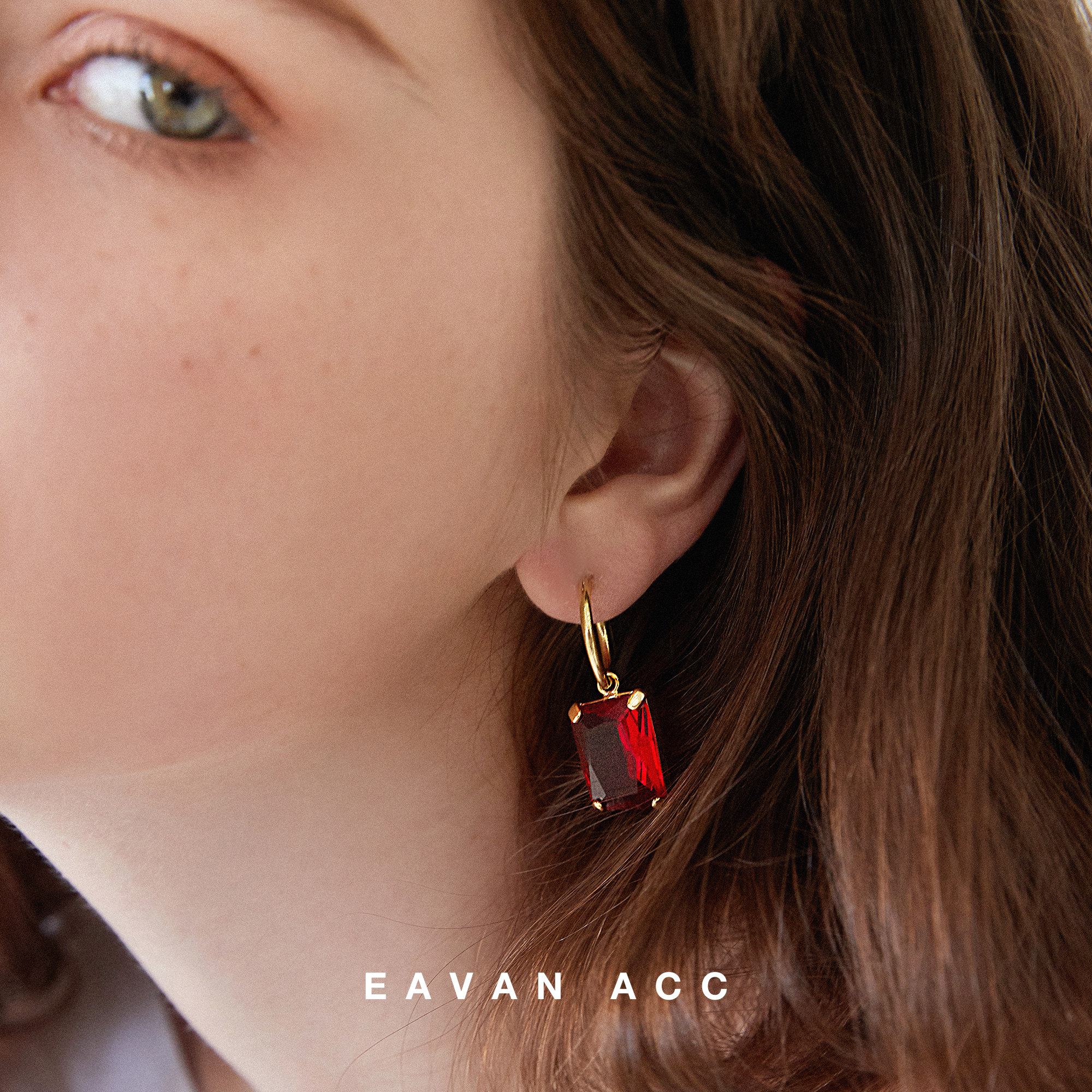 EAVAN Rhine custom Austrian sparkling zircon rich color fashionable retro exquisite earrings earrings