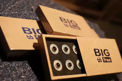 Bigfree long plate DC flat flower milk cover bearing (Try longboard shop)