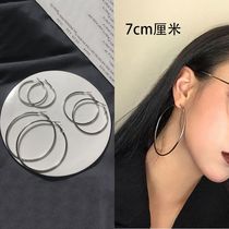 Earrings female Net red ear clip without ear hole female earrings students Korean version of simple ins earrings Super fairy cool earring ear buckle