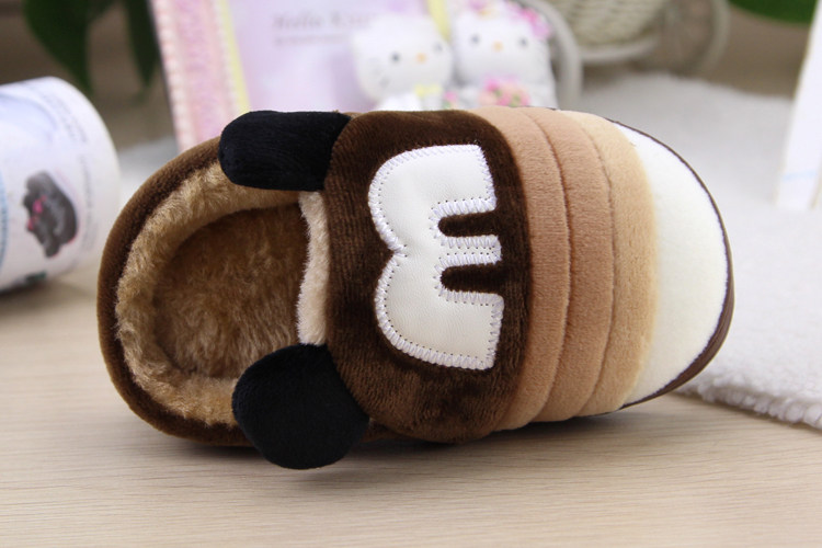 Pantoufles enfants en suède pour hiver - semelle caoutchouc - Ref 1005581 Image 21