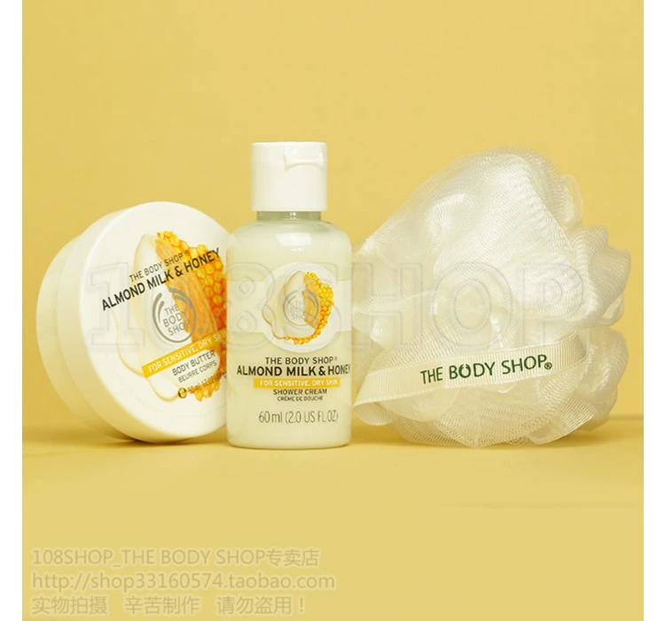 17 New England THE BODY SHOP7561 Almond Honey Body Care 3 Piece Hộp quà tặng Bath Body Lotion dưỡng ẩm body cho da khô