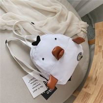 The little girl is beautiful with a little bag the little one is a little multifunctional home casual good-looking light and light-style handsome princess wind