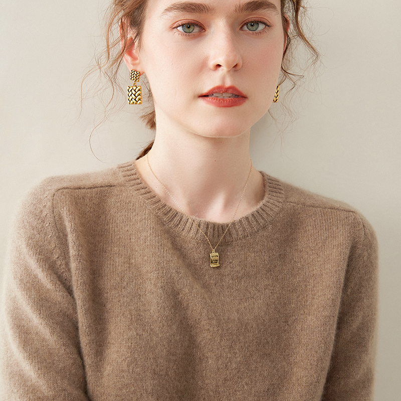 I Found a Treasure! Round-Neck Thickened Cashmere Sweater for Women, Autumn and Winter, Loose, Fashionable, Lazy Style, Knitted Base Layer Sweater for Women I Found a Treasure! Round-Neck Thickened Cashmere Sweater for Women, Autumn and Winter, Loose, Fashionable, Lazy Style, Knitted Base Layer Sweater for Women