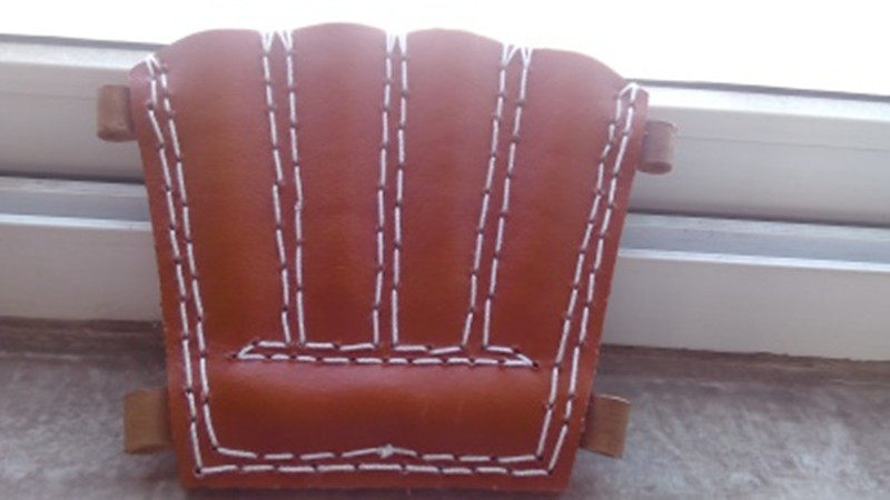 Peking Opera relies on the flag man to rely on the pennant flag to protect the back flag female will rely on the pole flag rack to rely on the pocket drama supplies martial general back flag