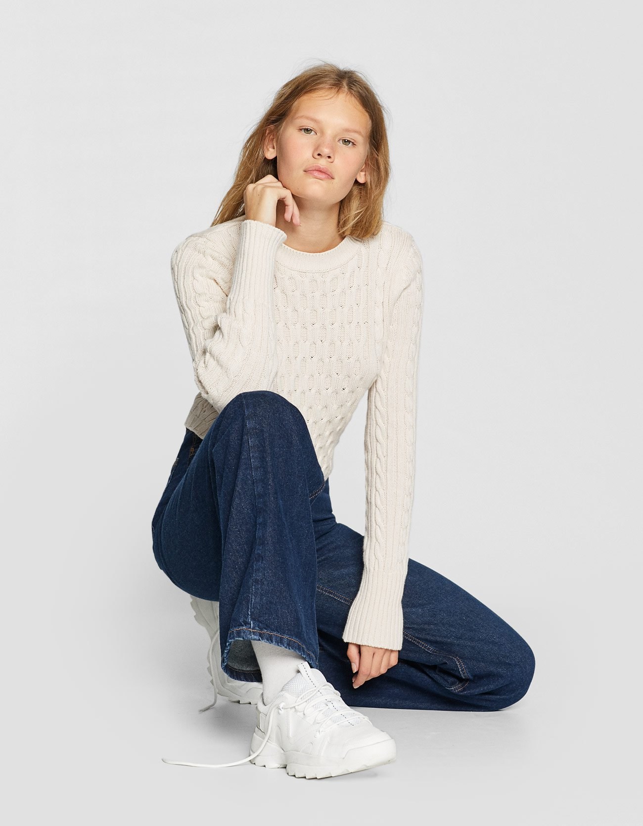 Giảm giá thu đông Quần jean nữ Stradivarius mùa xuân và mùa thu cao eo thẳng quần mùa thu và mùa đông 08735546702 áo sơ mi voan