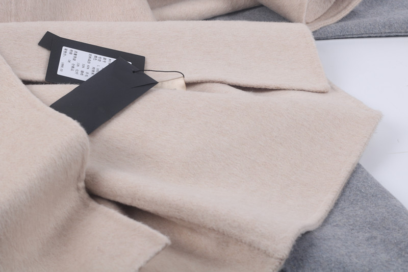 型 呢 ~ Áo choàng khí chất TÌNH YÊU tự khóa áo khoác cardigan nam