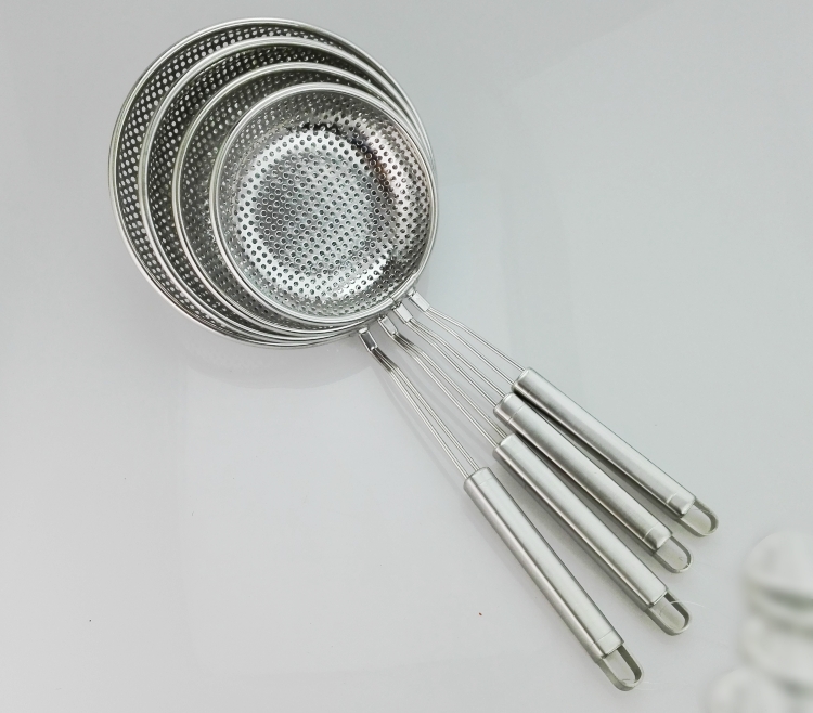 Thickened Stainless Steel Leaking Spoon Fried Big Leak Spoon Cooking Tool Powder Hedge spicy hot and mixed flour dumplings Ladle Big