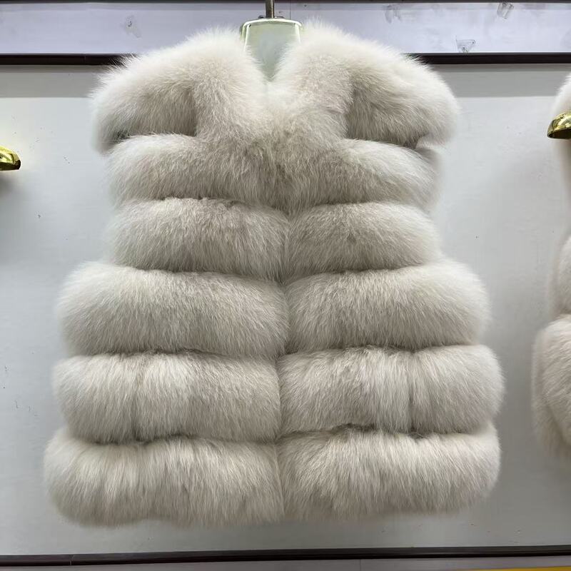 2026 New Style Fox Fur Vest for Women, Young Style, Short Real Fur, Whole Leather, Light Luxury, Horizontal Fur Trim, Fur Vest