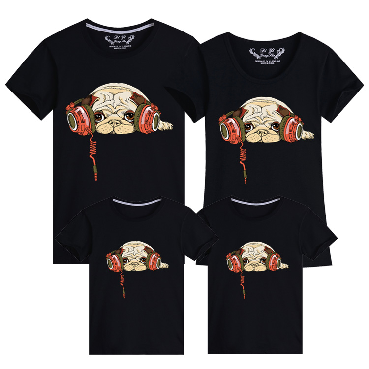 Áo cotton 2018 cho gia đình ba con mặc ba con chó mẹ và con gái áo gia đình cao cấp
