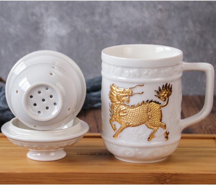 Dry Tang Xuan live China cups and gold kirin in delight the three cups) creative ceramic office tea cups water