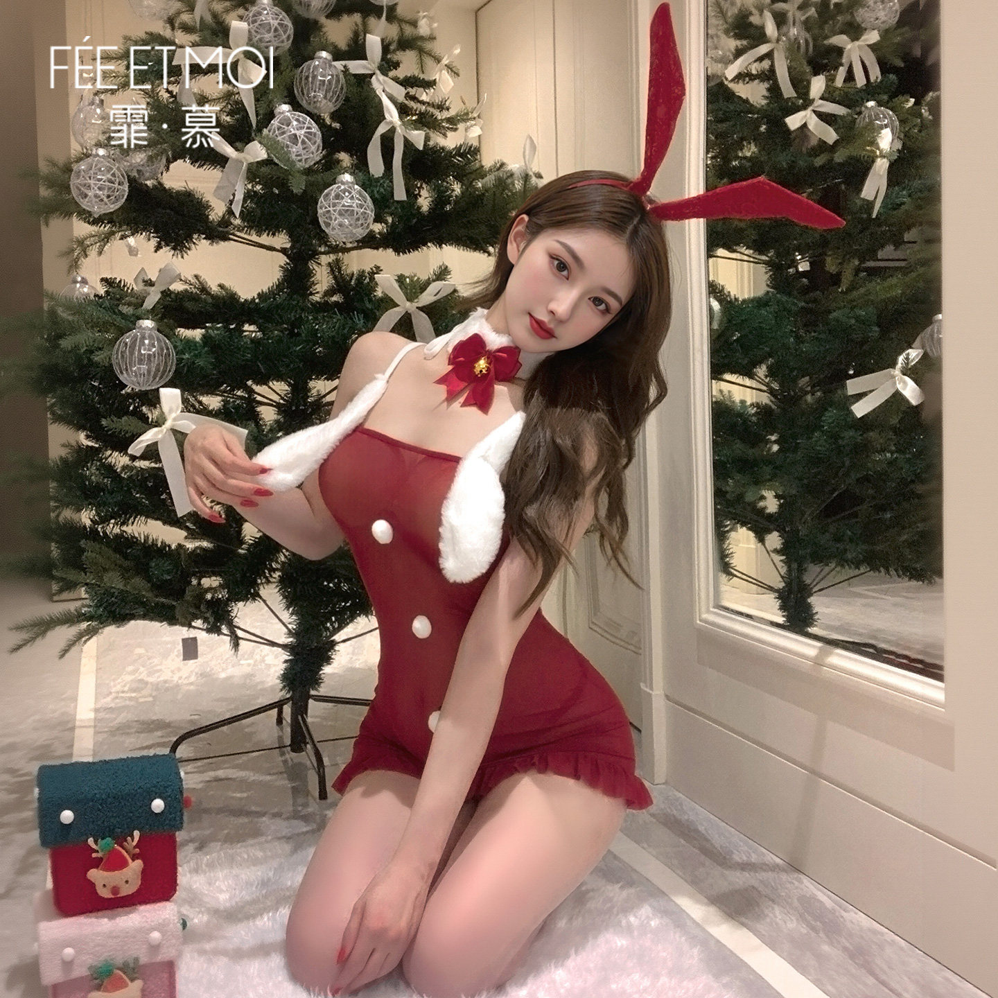 Festive Bunny Lingerie Set detail 3
