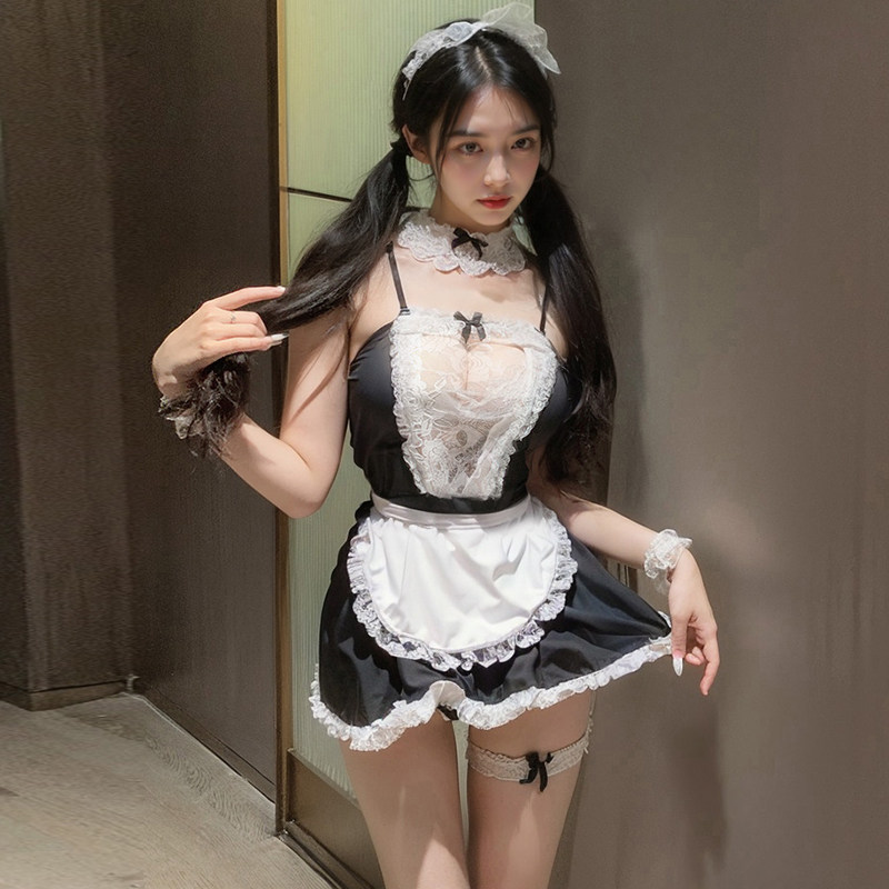 Lace Maid Costume Set detail 3