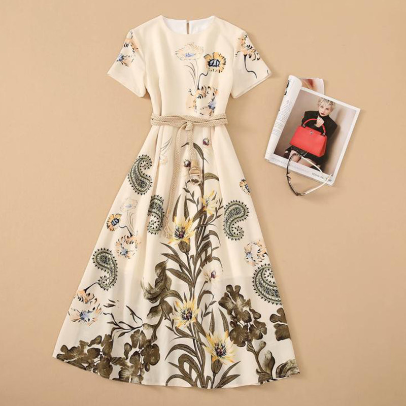 Europe station 2022 new summer loaded short sleeves printed with slim mid-length version of the foreign dress Temperament Banquet Gown