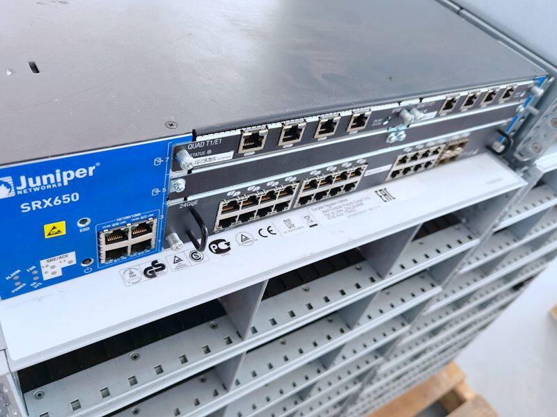 juniper Zhambo SRX650 SRX-GP-24GE power-level hardware VPN firewall