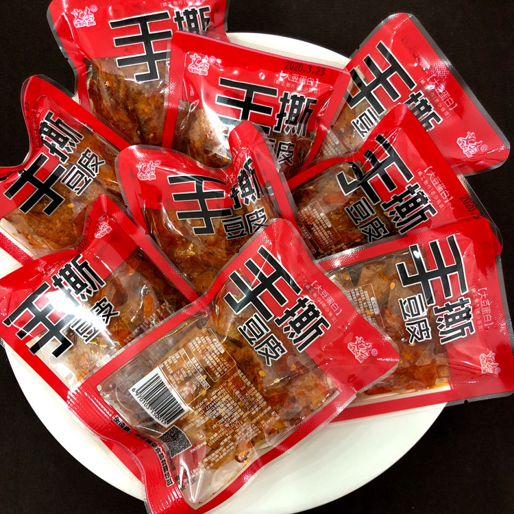 80 back nostalgic handcrafted hand ripping bean curd sheet net red spicy strips 500g micro-spicy ultra spicy snacks Hunan special produce
